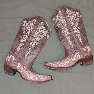 CORRAL BROWN CRATER WITH BONE EMBROIDERY COWGIRL BOOTS - SNIP TOE